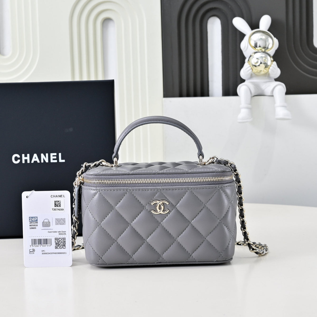 CC 26s Vanity Case Grey Quilted Lambskin 286291