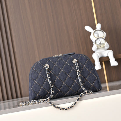 Chanel 2026 Chain Clutch Bag 19.5cm Blue Denim Leather 140656