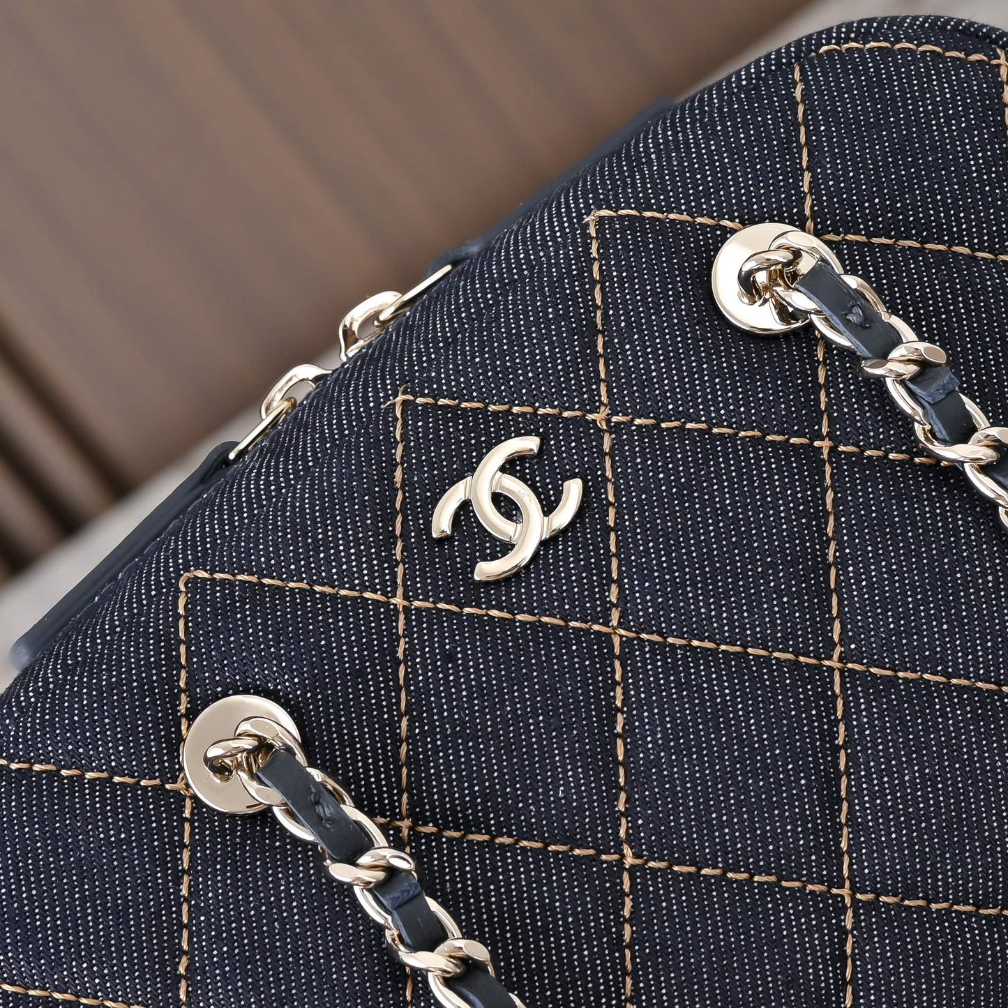 Chanel 2026 Chain Clutch Bag 19.5cm Blue Denim Leather 140656