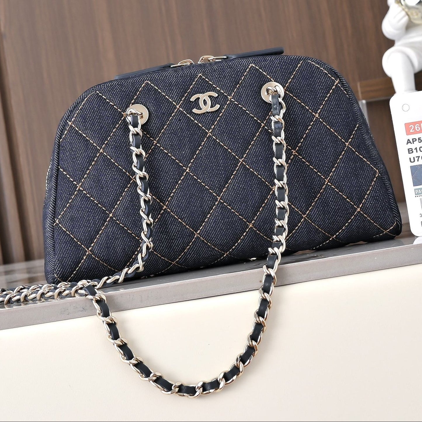 Chanel 2026 Chain Clutch Bag 19.5cm Blue Denim Leather 140656