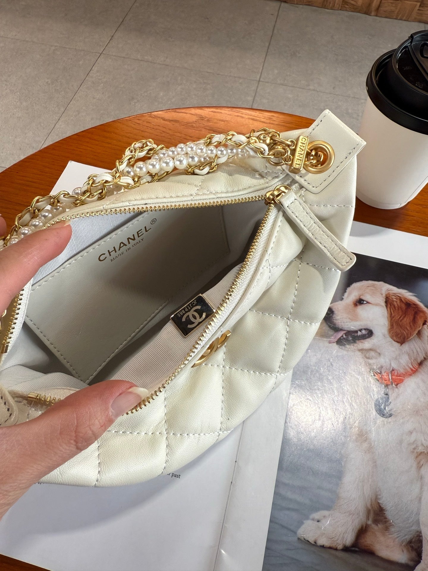 Chanel Kelly 2026 Pearl Chain Lunch Box 23.5 White Sheepskin