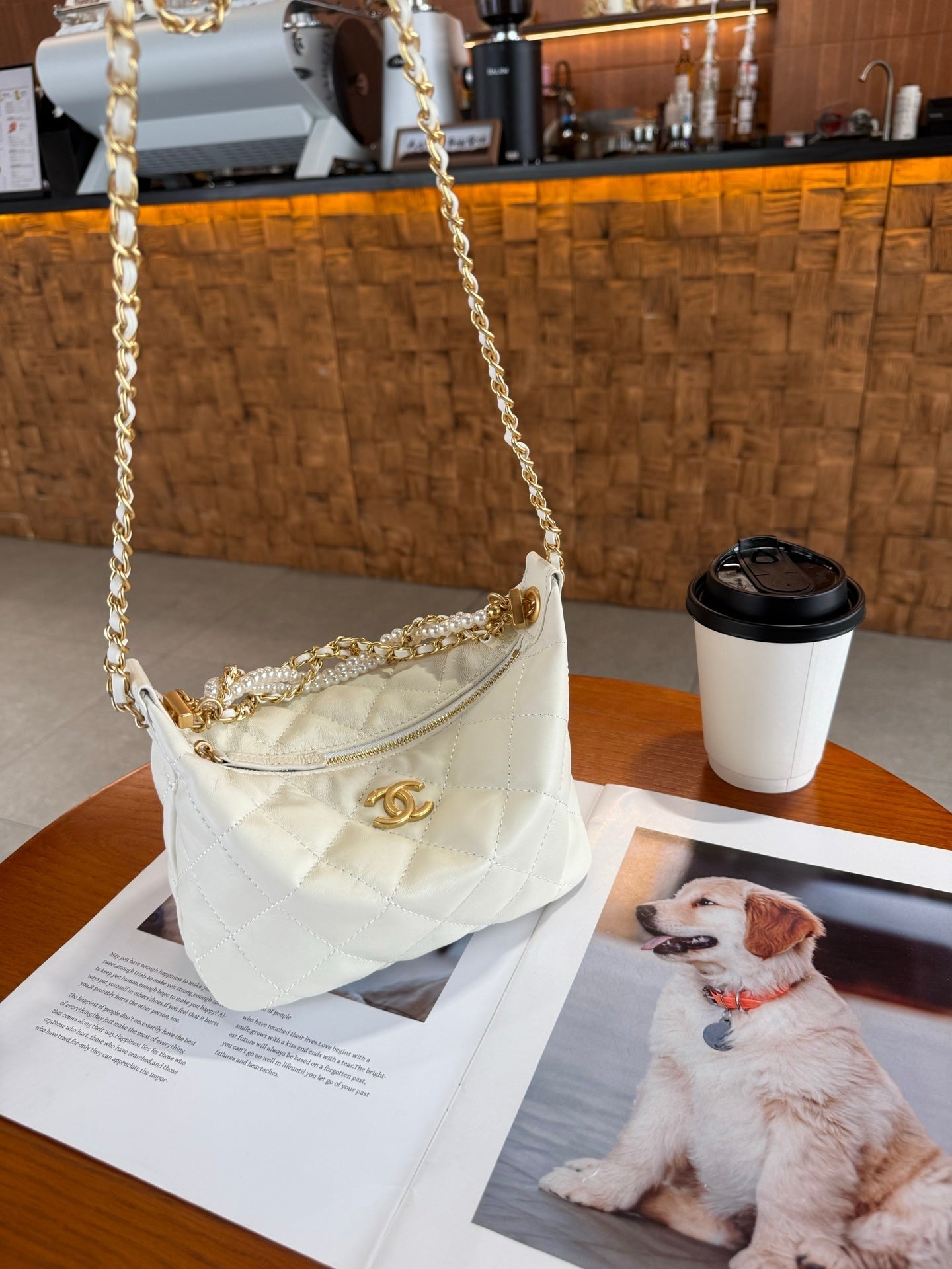 Chanel Kelly 2026 Pearl Chain Lunch Box 23.5 White Sheepskin