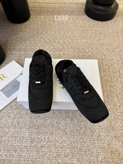 CD 26A Square Toe Casual Sneakers Cowhide Fabric