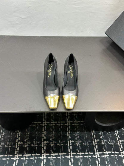 Chanel 2026 Chunky Heels Pumps Leather Sheepskin 832527