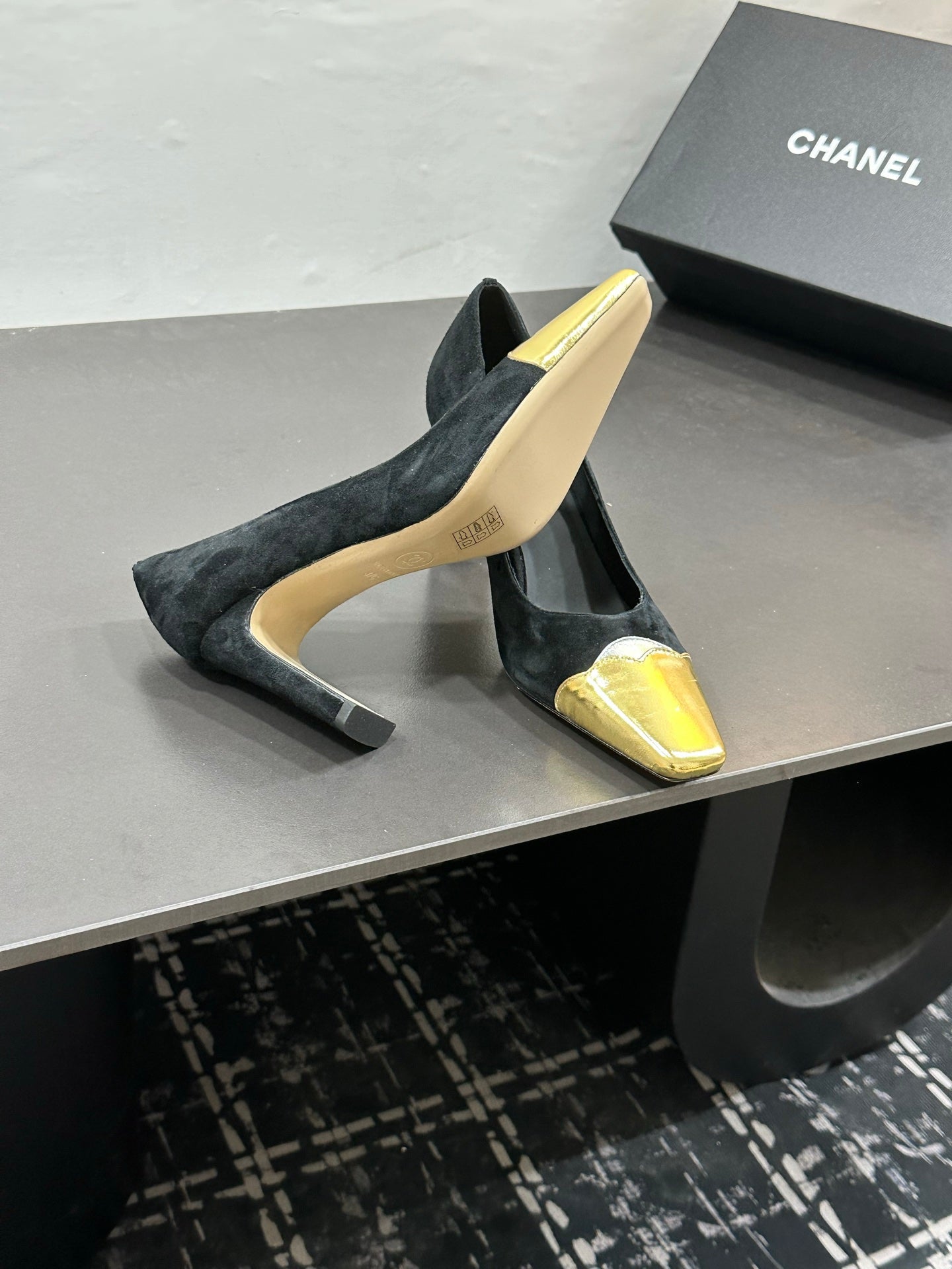 Chanel 2026 Kitten Heels Pumps Leather Sheepskin 832526