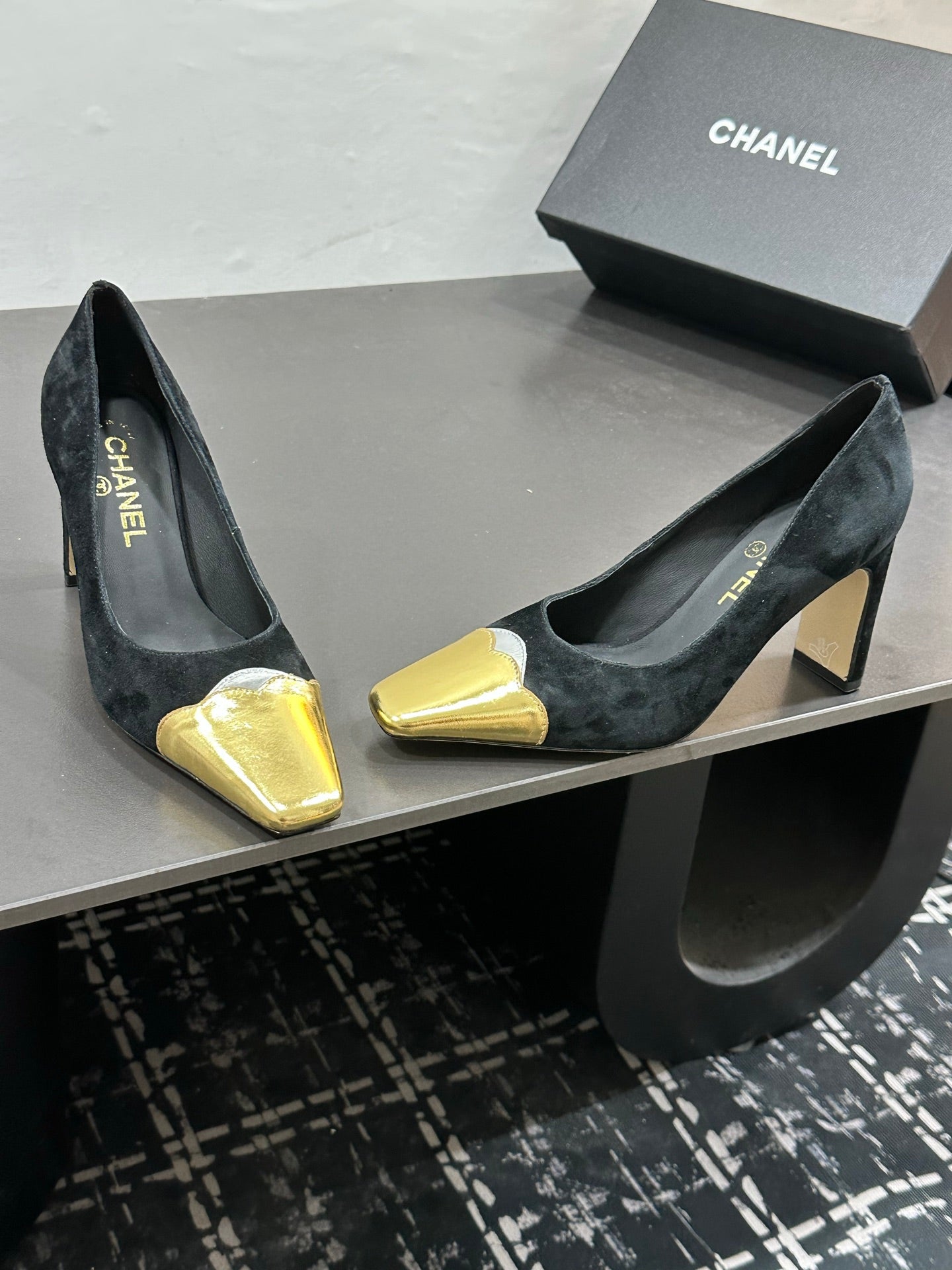 Chanel 2026 Kitten Heels Pumps Leather Sheepskin 832526