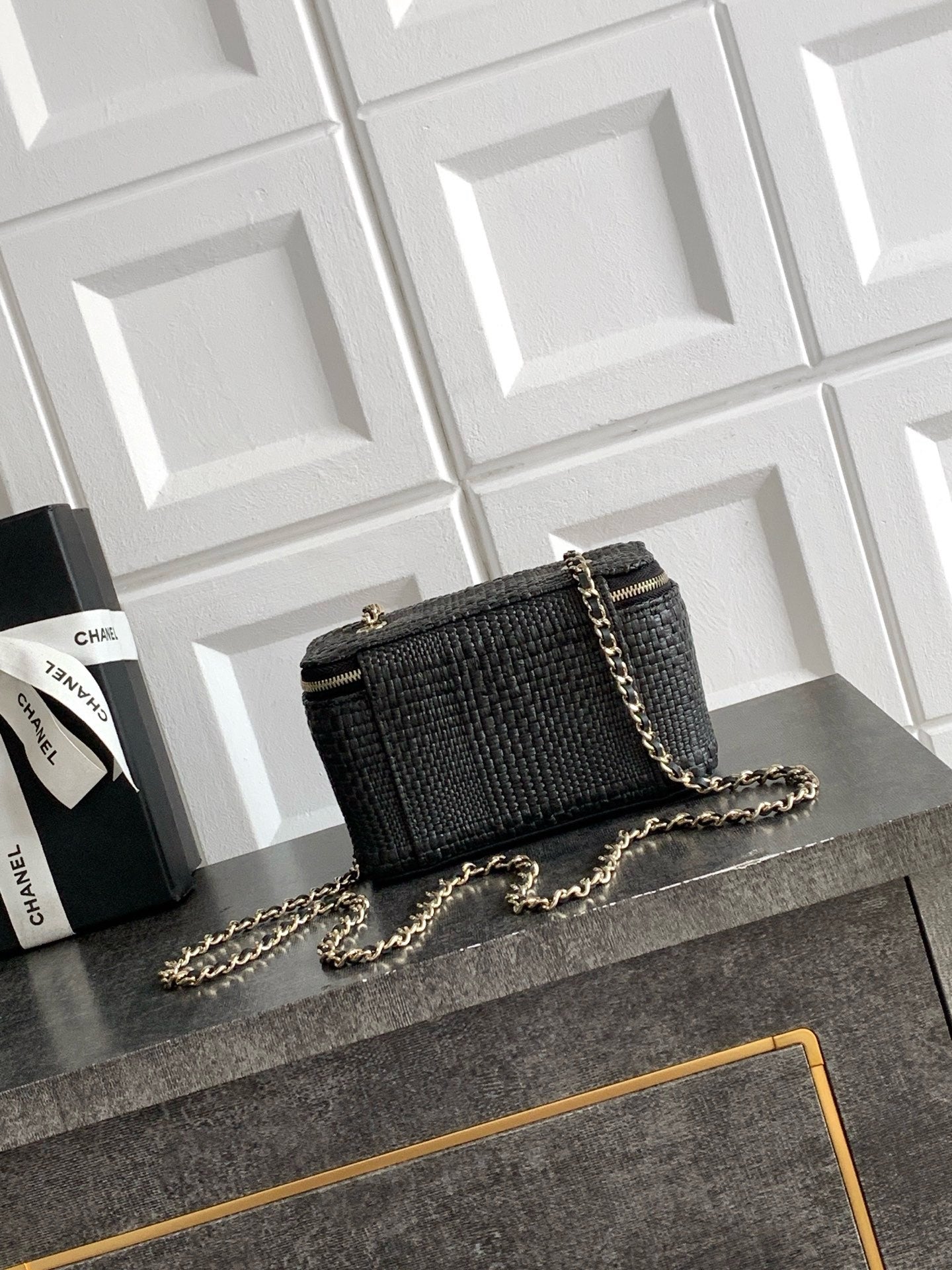 Chanel 2026 Box Bag 19.5cm Straw Leather 157109
