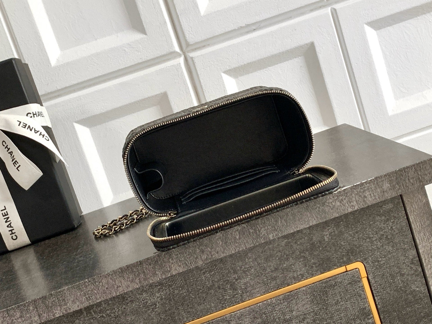Chanel 2026 Box Bag 19.5cm Straw Leather 157109