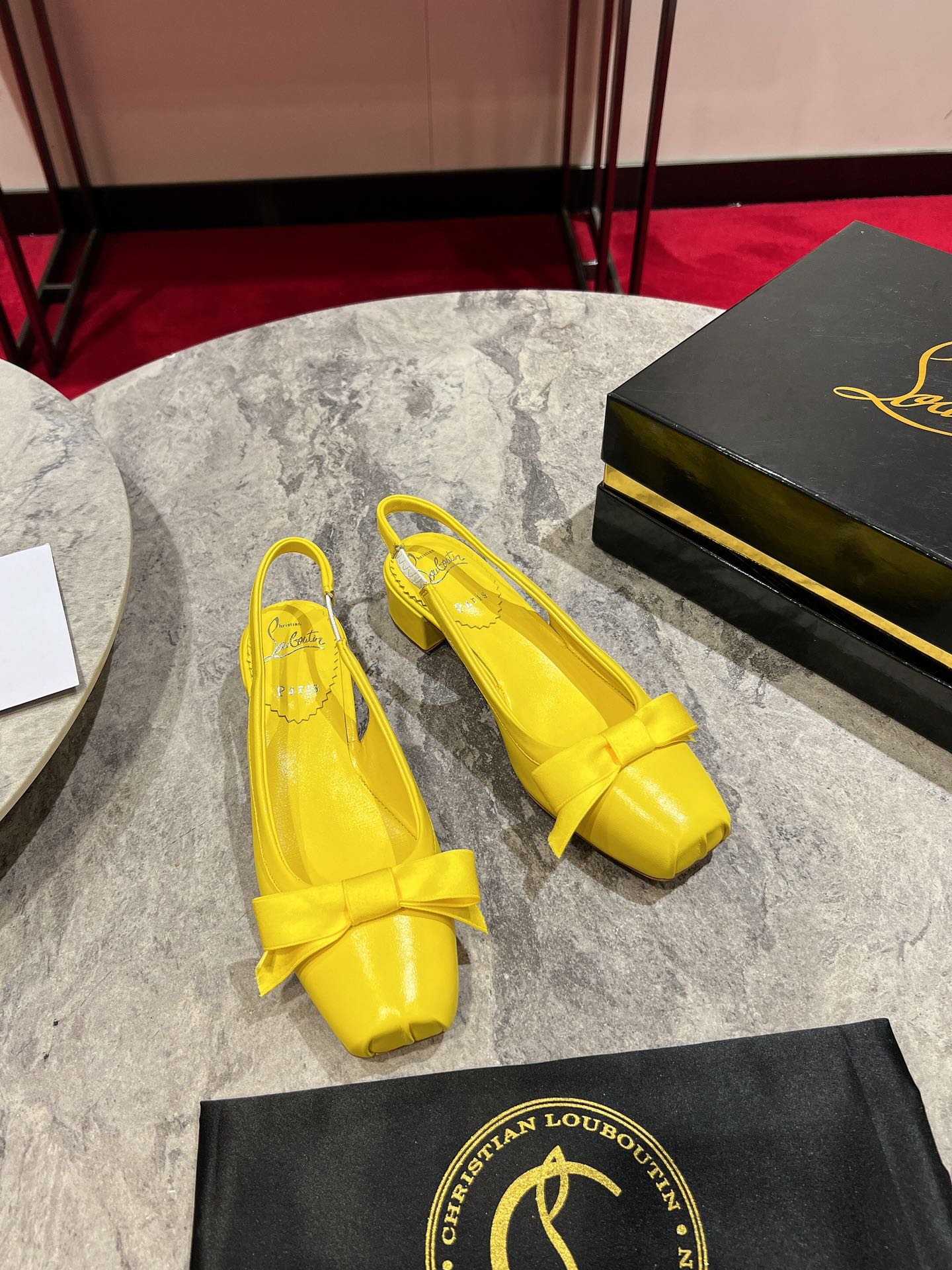 Christian Louboutin Mamadrague Slingback Pumps Leather 825307