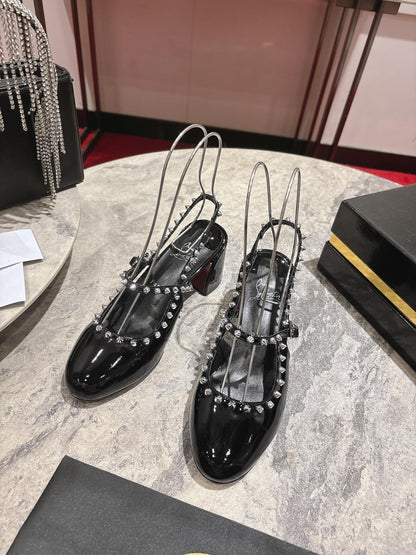 Christian Louboutin Mary Jane Pumps Patent Leather 825296