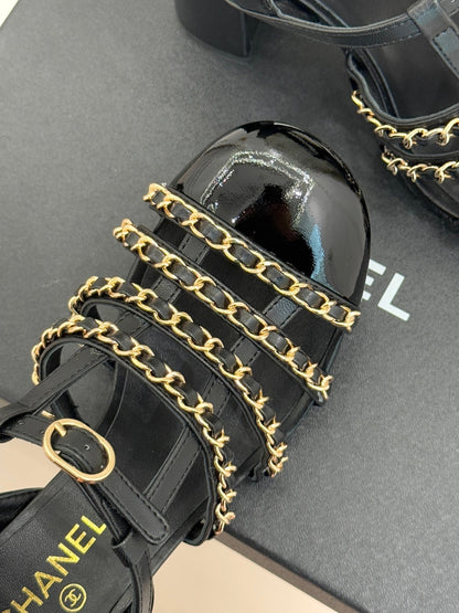 CC 26 Slingback Black Glossy Sheepskin & Calfskin 609980