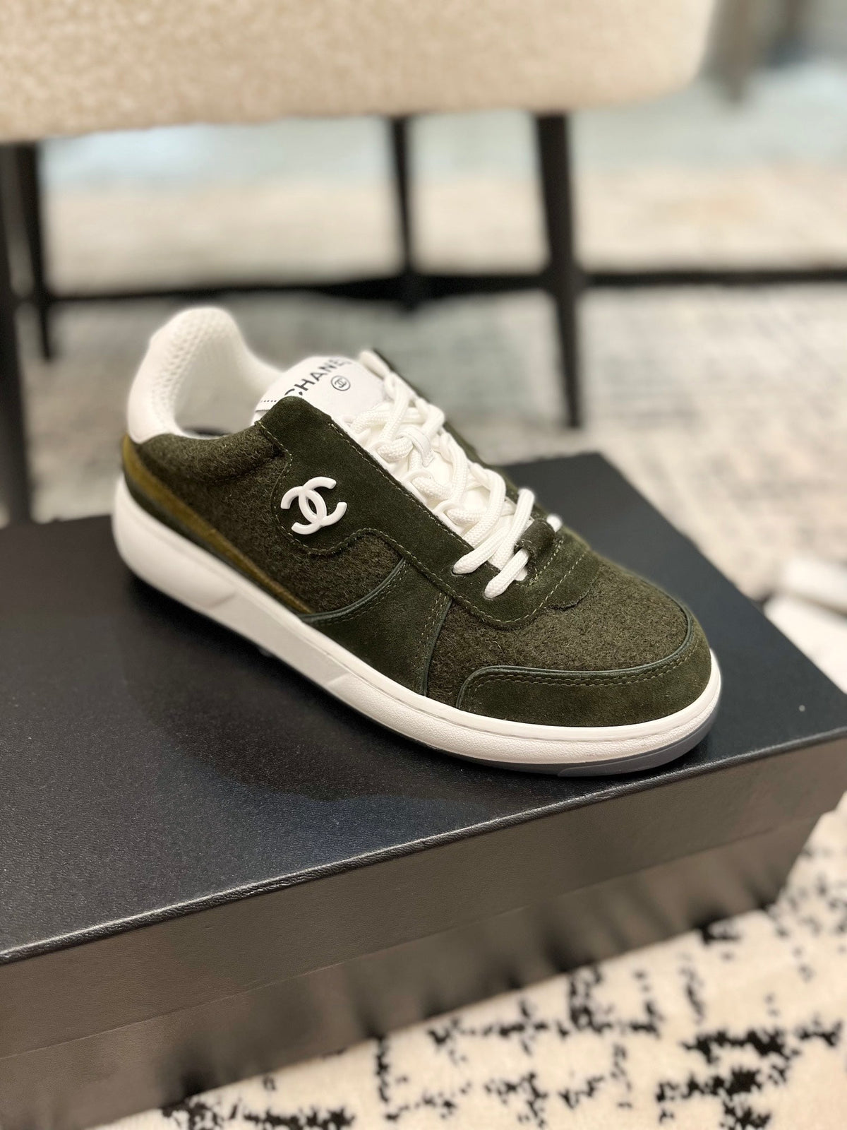 cc sneaker khaki velvet dark green suede