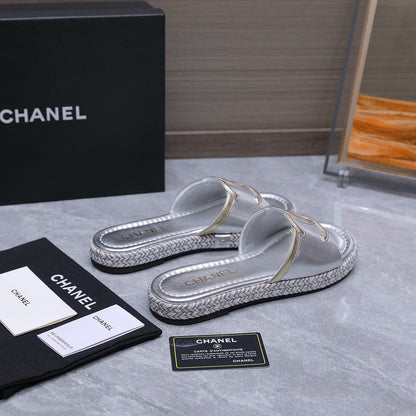 Chanel 2026 Slippers Silver Sheepskin 758398