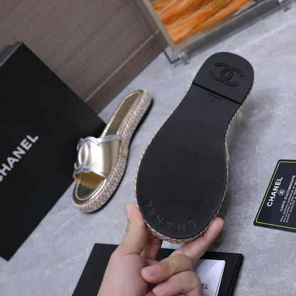 Chanel 2026 Slippers Gold Sheepskin 758399