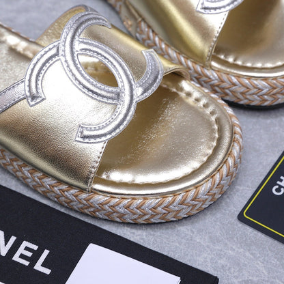 Chanel 2026 Slippers Gold Sheepskin 758399