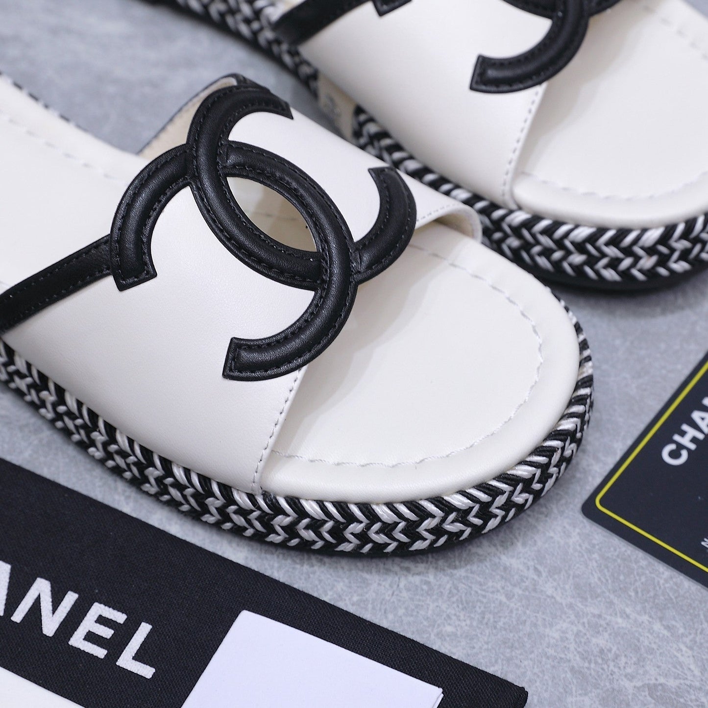 Chanel 2026 Slippers White Sheepskin 758400
