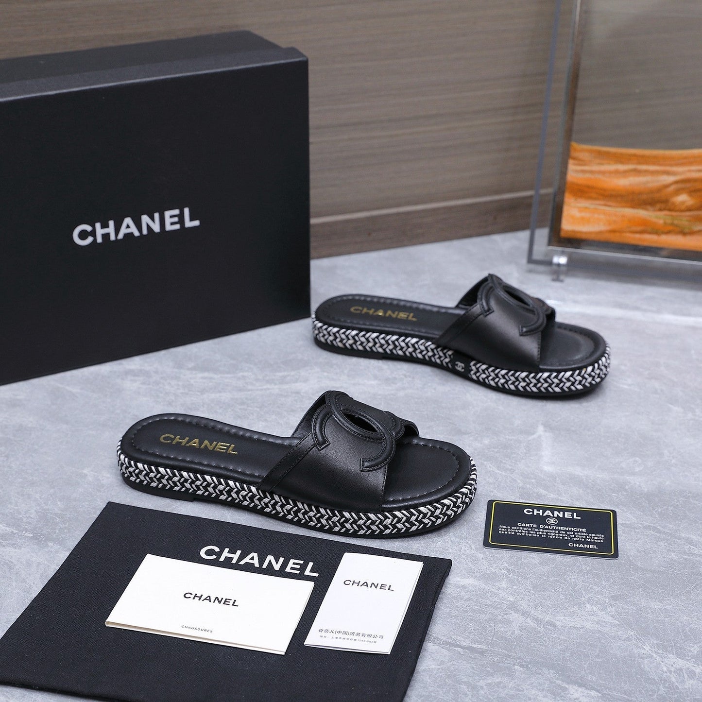 Chanel 2026 Slippers Black Sheepskin 758402