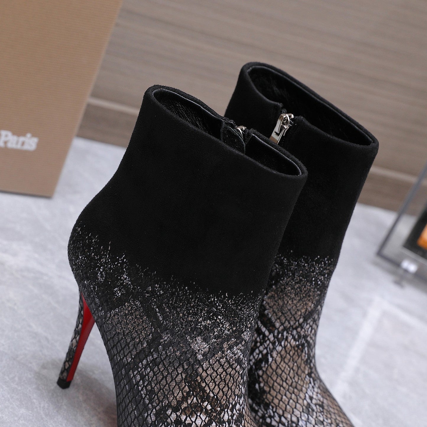 Christian Kondora Metallic Injected Boot Suede 863891