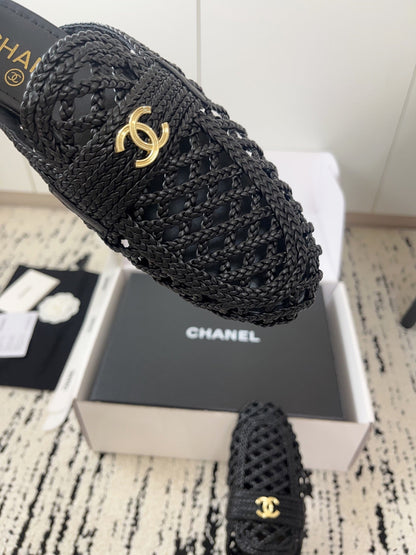 Chanel 2026 Crochet Mules Gold CC Logo Accent Sheepskin 778468