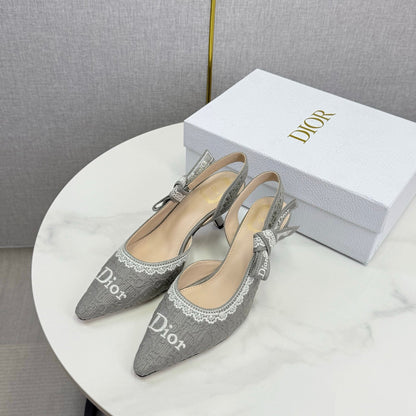 CD 26 Embroidered Slingback 65 Gray Canvas 620367