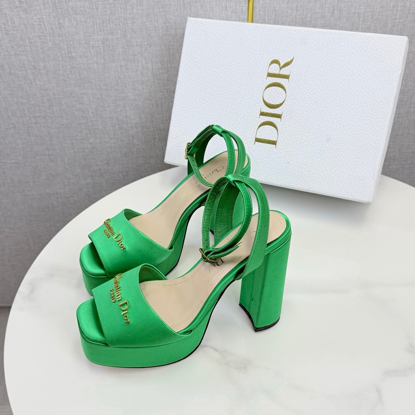 CD 26s Platform Sandals 80 Green Satin Sheepskin 640228