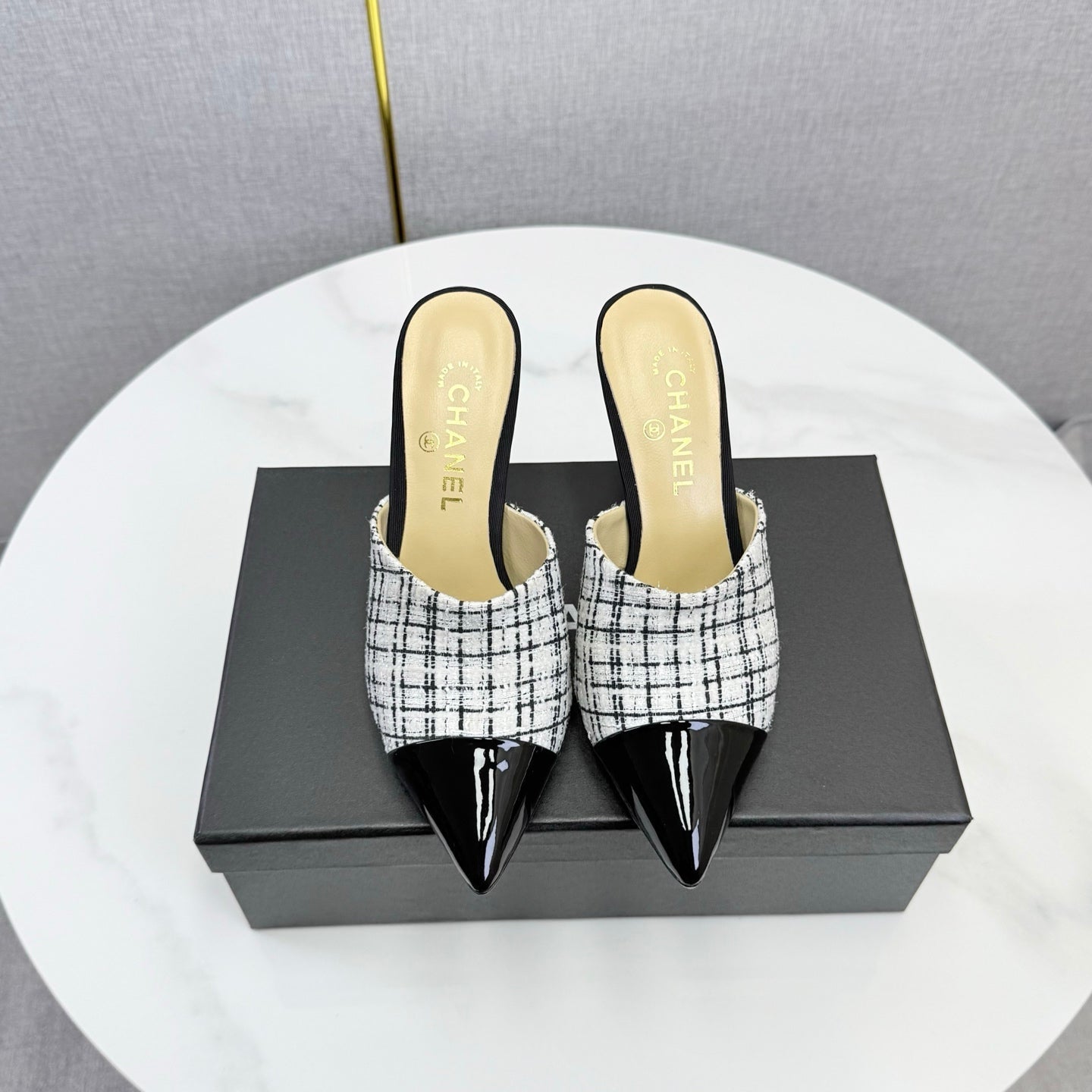 Chanel 2026 Pointy Heeled Mules 85mm Tweed Pearl  801951