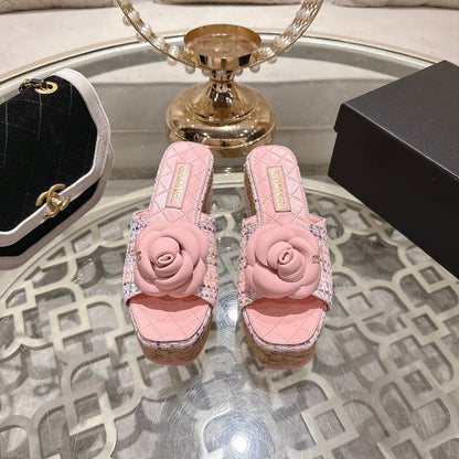 CC 26s Camellia Platform Slippers 65 Pink Tweed Leather 627057