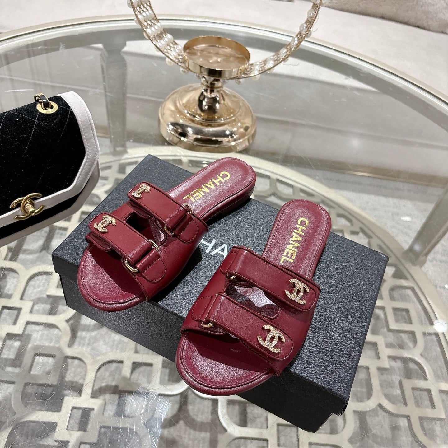 CC 26s Buckle Sandals Burgundy Sheepskin 627074