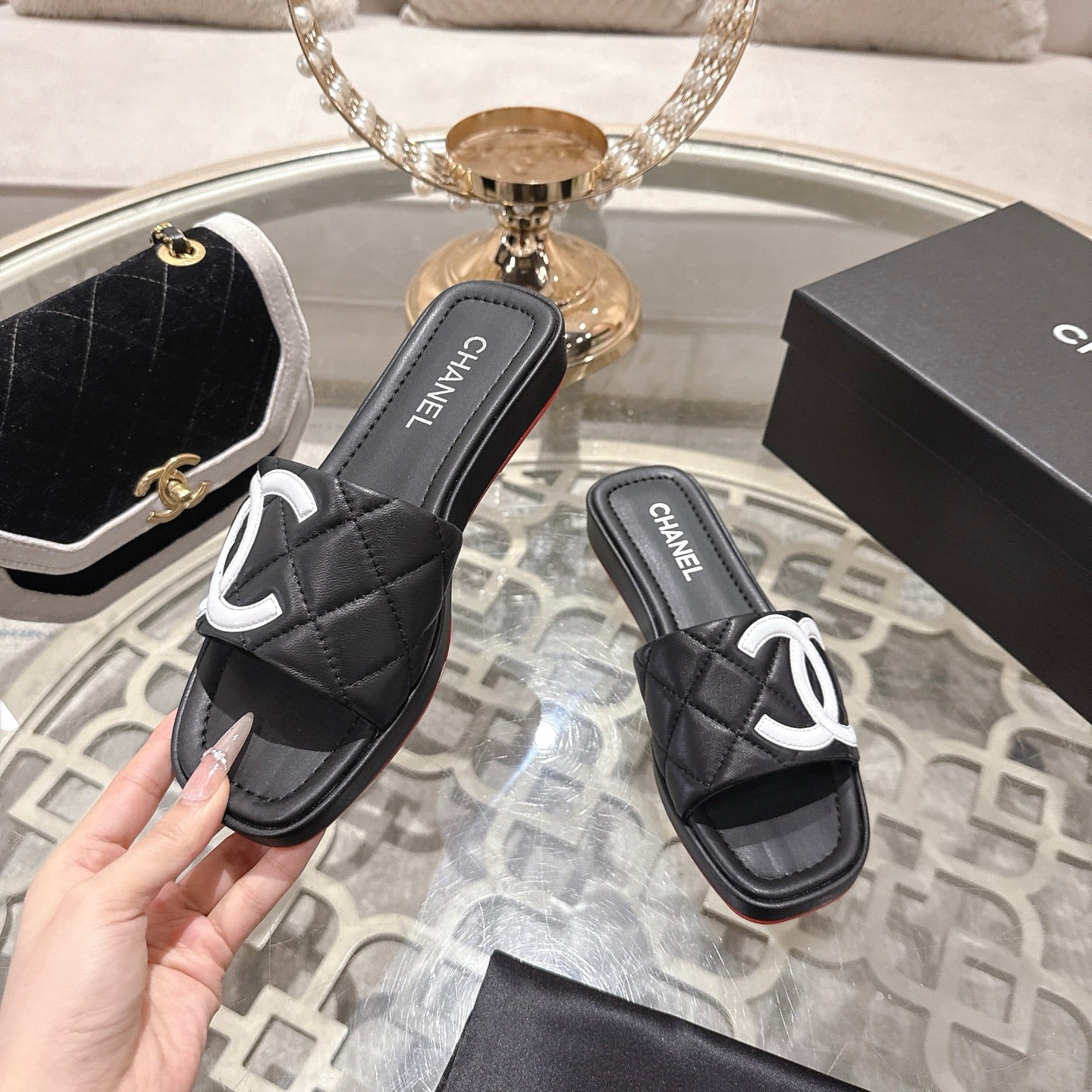 CC 26s Platform Slippers Black White Sheepskin 627072