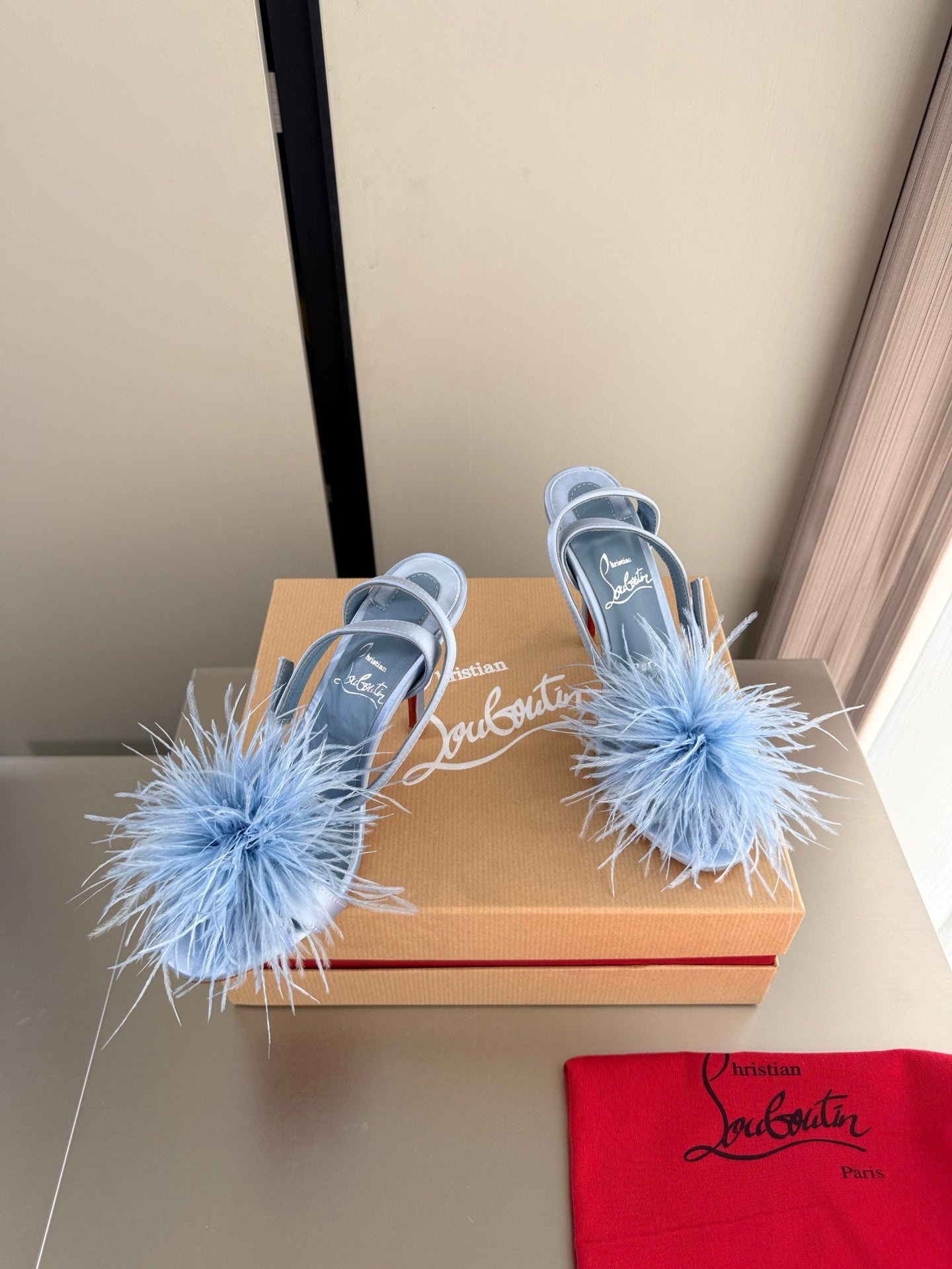 CL 2026 Loubipoupi Sandal 100mm Feather Leather 868957
