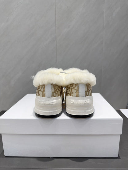 CD 26 Classic Sneaker White Gold Fabric Wool Jacquard 614453
