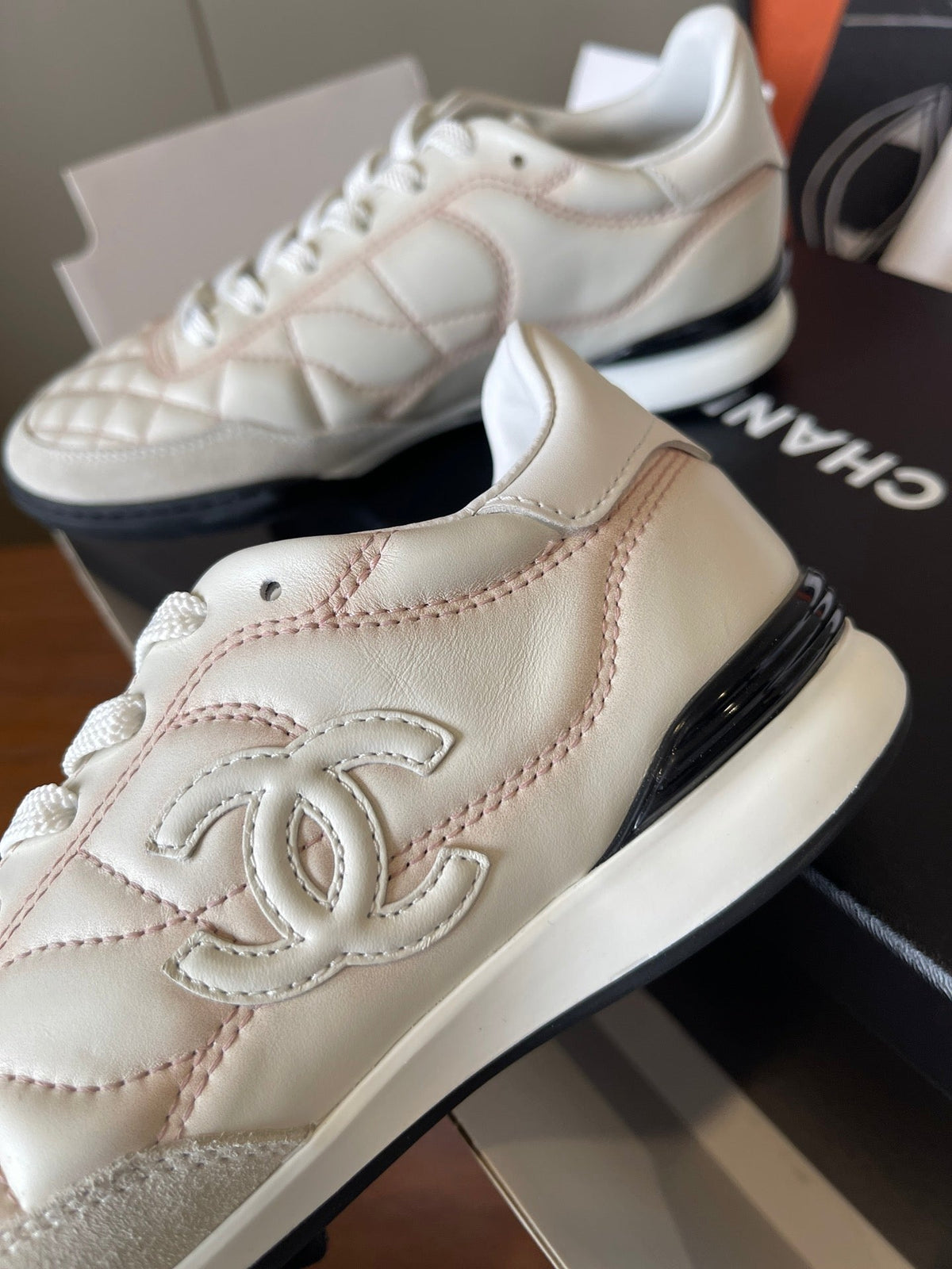 CC 26ss Low-Top Sneaker Light Pink Leather 623164