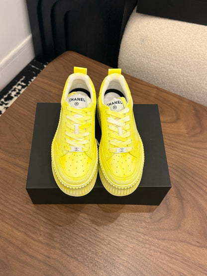 CC 26s Casual Sneaker Yellow Leather 183618