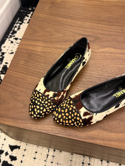 Chanel 2026 Ballet Flat Black White Brown Horsehair Calfskin 686503