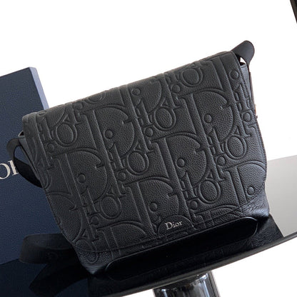 Dior 2026 Jett Flap Messenger Bag 25cm Black Grained Calfskin