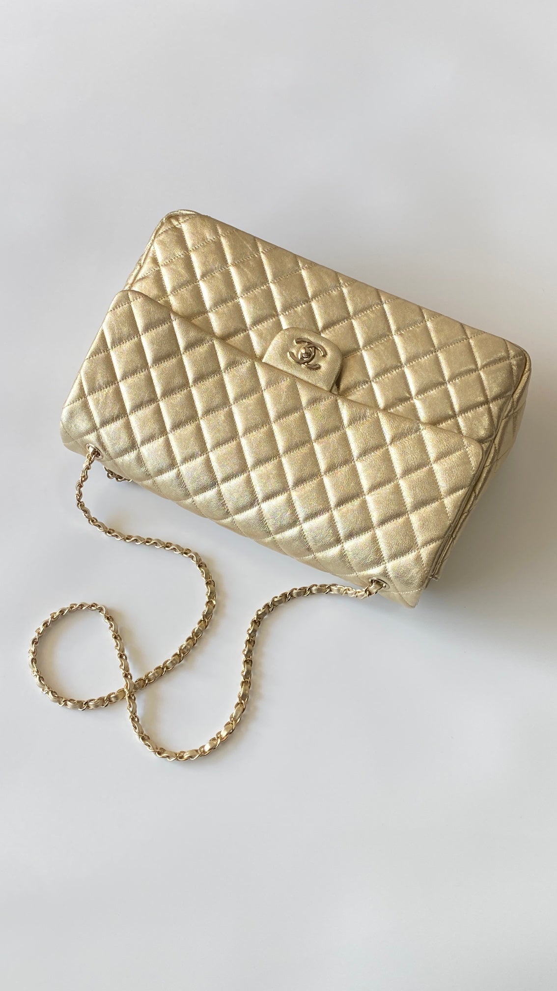 CC Classic Vintage 40 Light Gold Lambskin