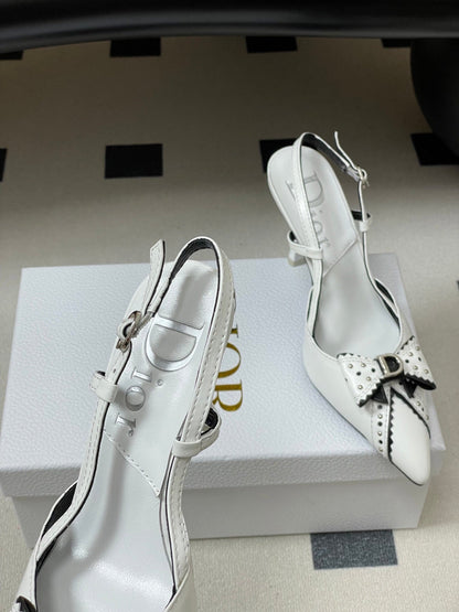 CD 26 Pointed Toe Slingback White Sheepskin 632582