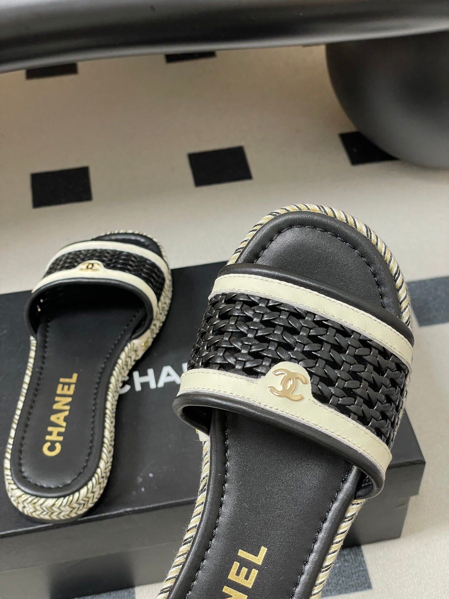 CC 26s Platform Slippers Black Cowhide 649461