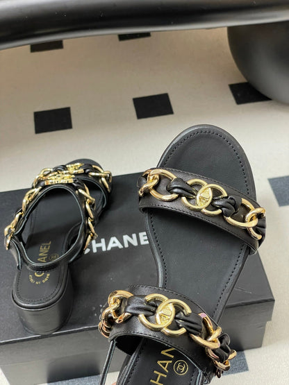 CC 26s Buckle Chain Sandals 55 Black Sheepskin 649474