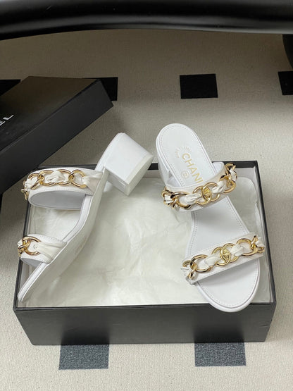 CC 26s Chunky Heels Sandals 55 White Sheepskin 649470