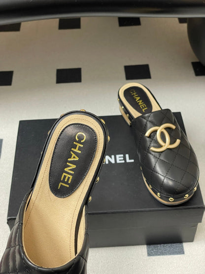 CC 26s Flat Mule Cowhide