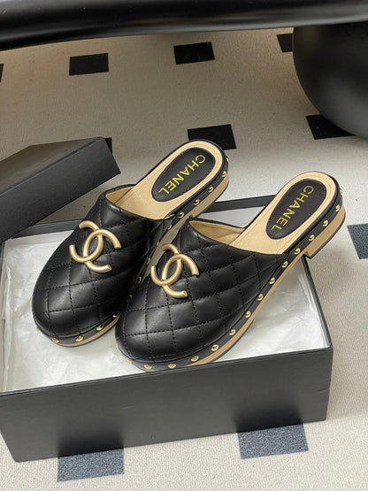 CC 26s Flat Mule Cowhide