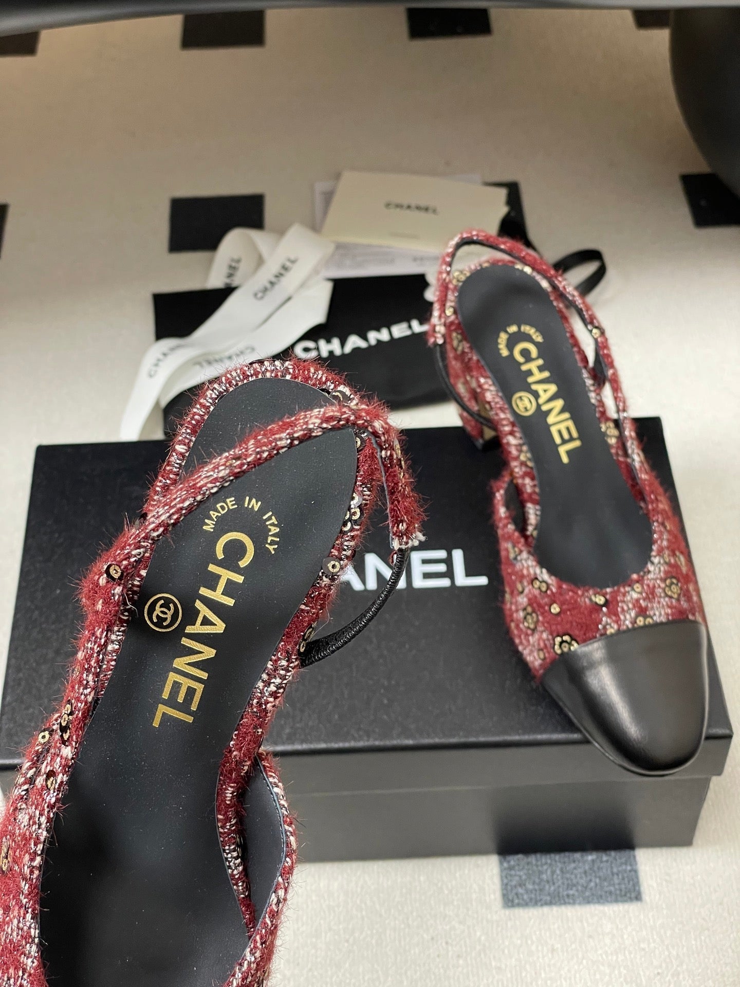 CC 26s Slingback 65 Dark Red Black Tweed Sheepskin 649423