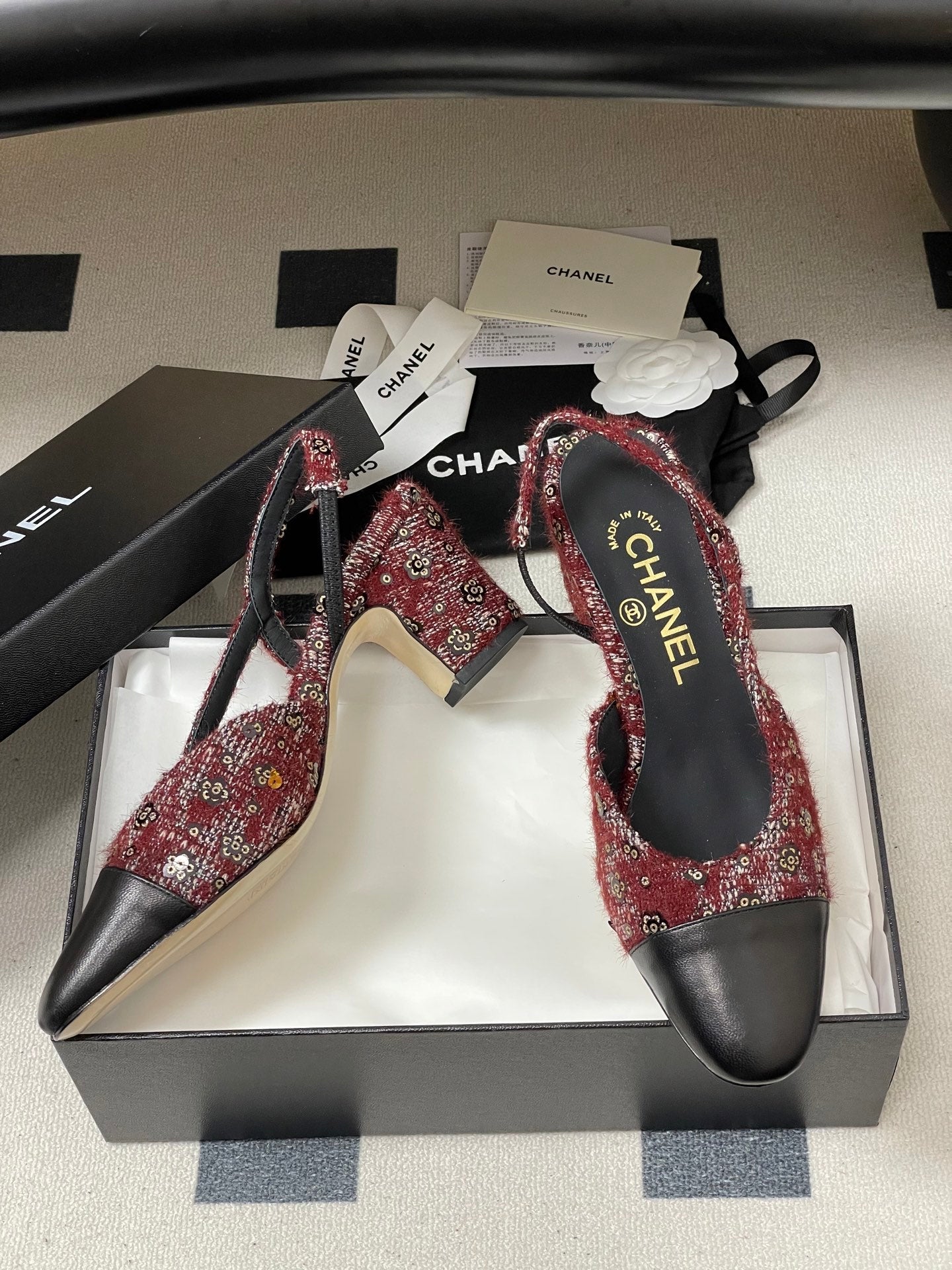 CC 26s Slingback 65 Dark Red Black Tweed Sheepskin 649423