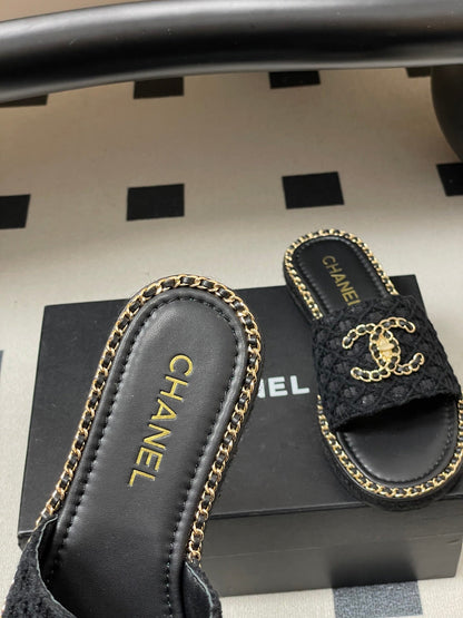 CC 26s Flat Slippers Black Gold Fabric Sheepskin 649487