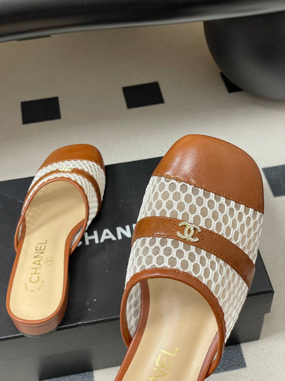CC 26s High-Heeled Mules Camel Brown White Cowhide 649466