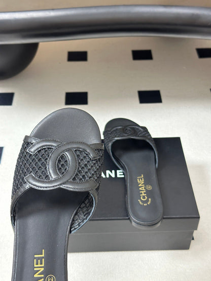 Chanel 2026 Slippers Sheepskin 834668