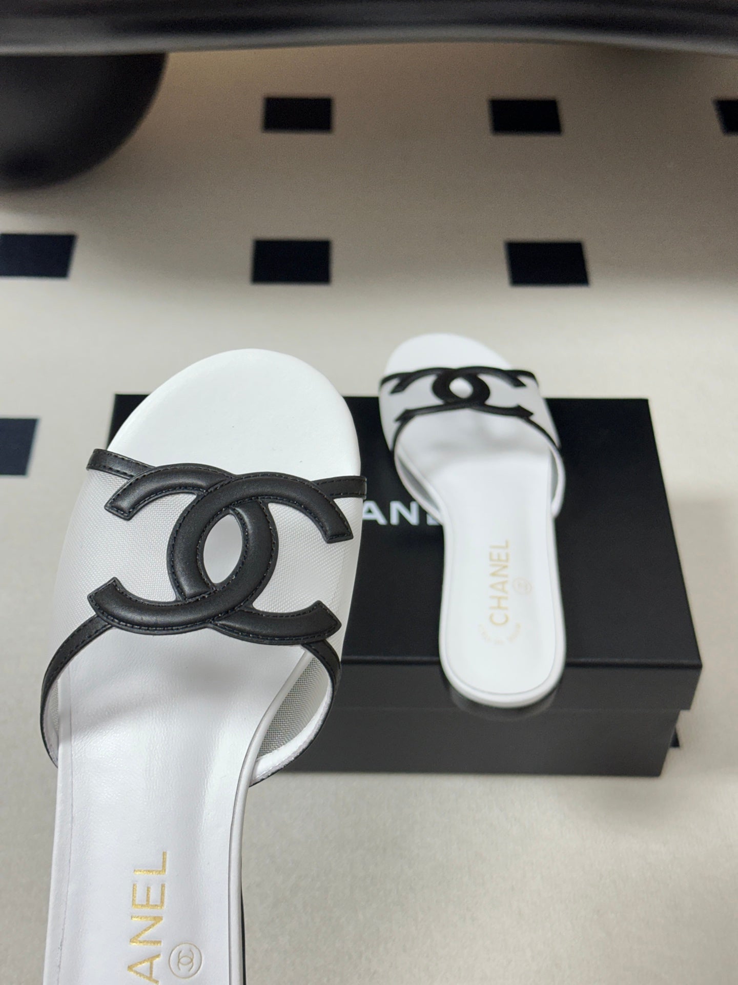 Chanel 2026 Flat Sandals Mesh Sheepskin 834674