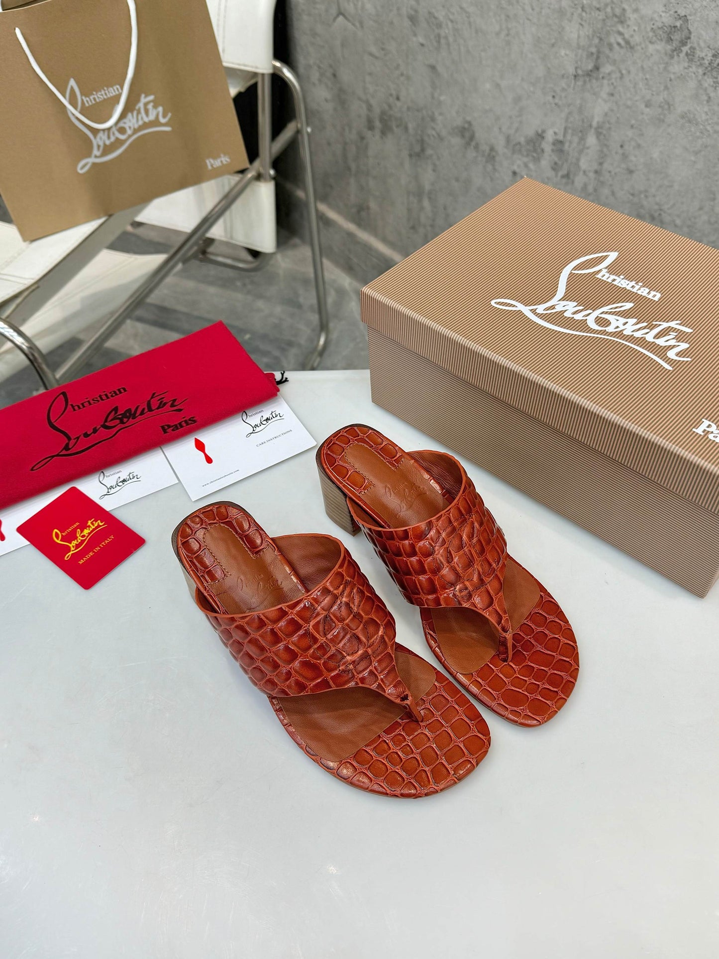 Christian Louboutin 2026 Tongamule Sandals 70mm Croc-Embossed Leather 780399