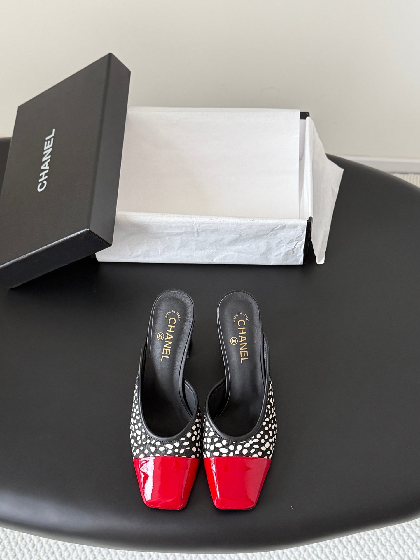 CC 2026 Mary Jane Mule 70 Black Red Patent Leather 700434